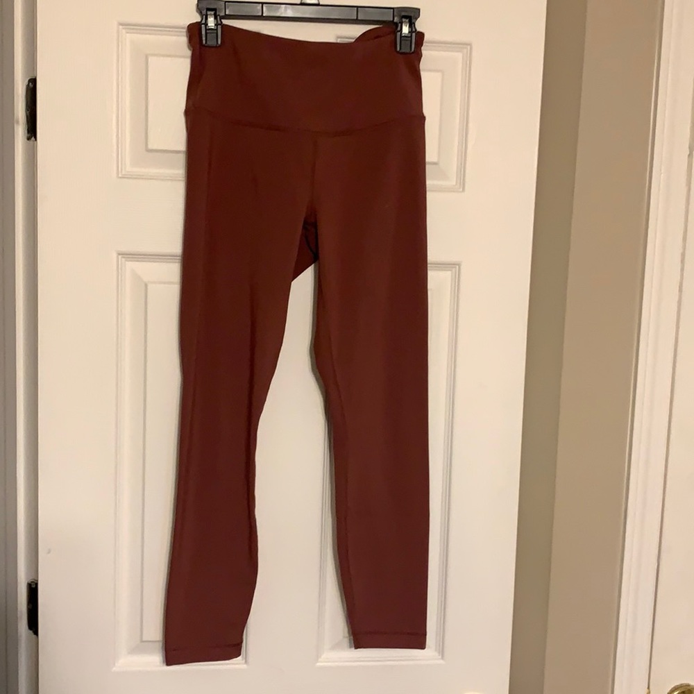 Mauve compression leggings